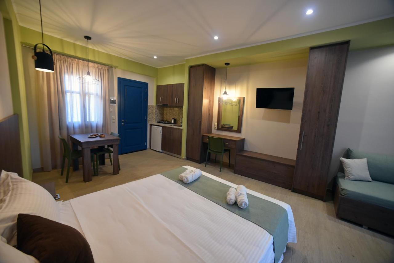 Shining Star Petra Aparthotel Екстериор снимка