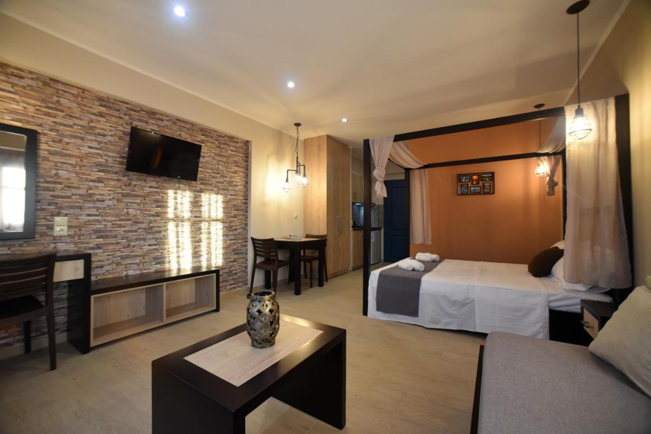 Shining Star Petra Aparthotel Екстериор снимка