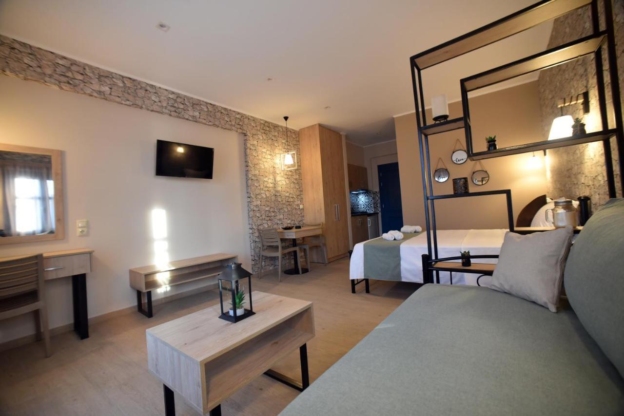 Shining Star Petra Aparthotel Екстериор снимка